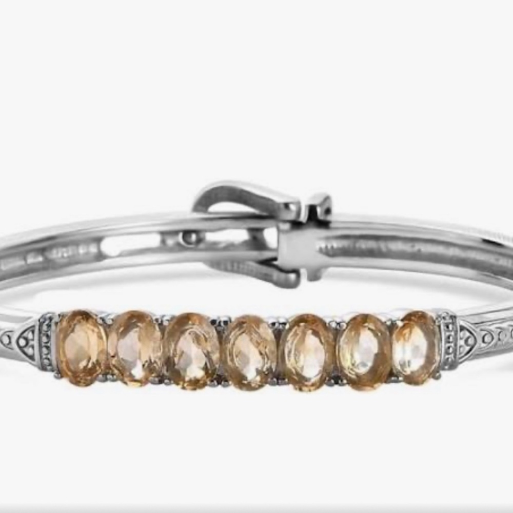 Elegant Silver and Gold Bracelet